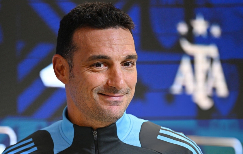 HLV Scaloni để ngỏ khả năng Messi dự World Cup 2026 2 Scaloni không bận tâm đến tương lai cùng ĐT Argentina